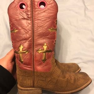 Little girls ariat boots size 1